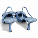 Pantoletten in Hellblau