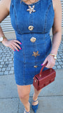 Jeanskleid mit Details