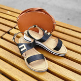 Sandalen Schwarz "Goldene Details "